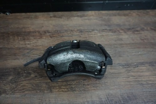 VW Passat 3G B8 original Bremssattel vorn rechts Bj.2022 TRW 57 VR