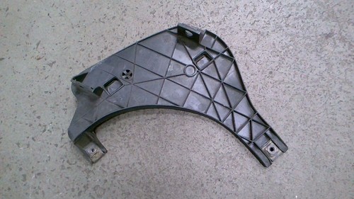 Halteplatte Halter Träger Scheinwerfer Links Audi A4 Avant 2.5 TDI multitronic