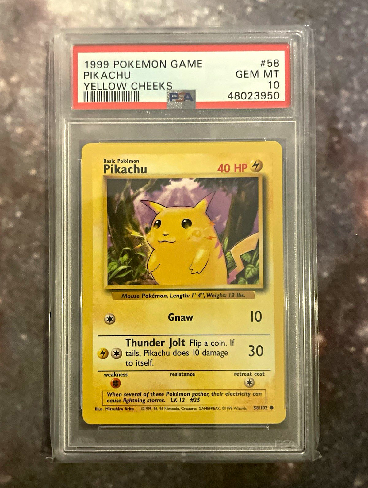 PSA 10 1999 Pokemon Base Set Pikachu 58/102 Yellow Cheeks 