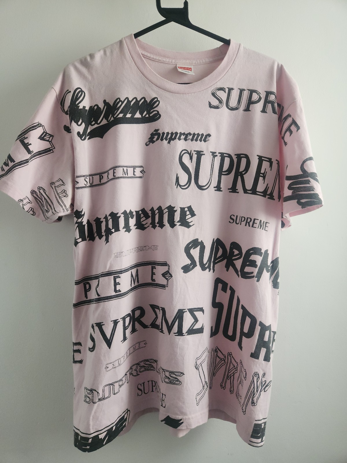 FW20 Supreme Multi Logo tee Size L Large Light Pink T-shirt Made In USA