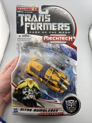 Transformers 3: Dark of the Moon - NITRO BUMBLEBEE - Deluxe Class Mechtech - NEW