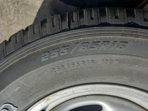N.1 CERCHI IN FERRO OPEL FRONTERA 1999 6 FORI - 16" - 7J 16H2 ET38 + GOMME USATI - Bild 5 von 9