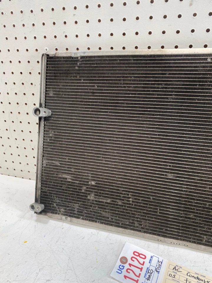 Toyota Prius 2005 condensador de aire acondicionado OEM Foto 4 de 4