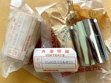 NOS JAPAN HONDA CB250 K4 CB350 K4 COVER BOTTOM CASE GENUINE A PAIR (2 Pcs)