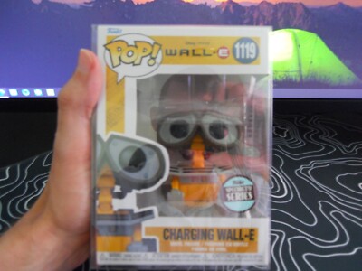 Funko Pop! Disney Pixar Target Wall-E & Eve 2-Pack, Charging Wall-E 1119, NEW