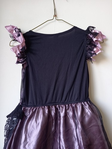 Princess Dress black with Satin Roses Flowers 11-12 years Fancy Dress VGC - Picture 13 of 17