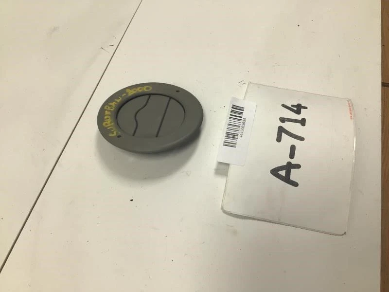 Chevrolet Suburban 2000 techo superior ventilación de aire rejilla moldura OEM+ Foto 3 de 4