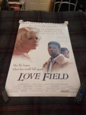 LOVE FIELD~ORIGINAL Rolled Movie Poster~ MICHELLE PFIFFER~DENNIS HAYSBERT