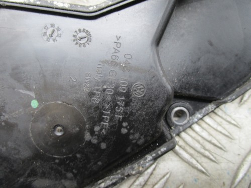 2017 VW GOLF MK7 1.2 TSI CYV 5DR TIMING BELT COVER 04C109175F - Picture 4 of 4