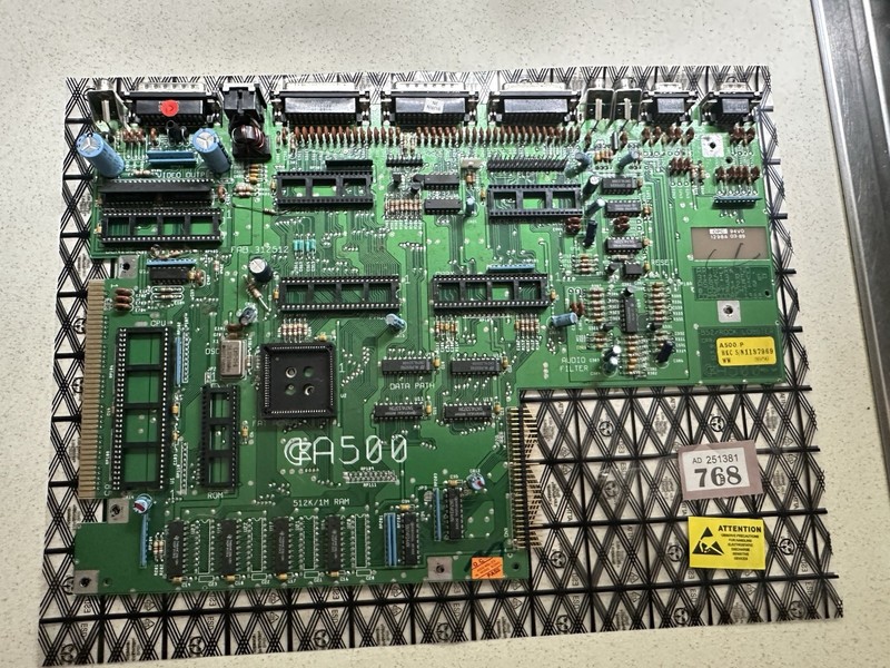 Amiga 500 Rev 6a 1990 Motherboard  Tested Working No Custom Chips Ideal Spare