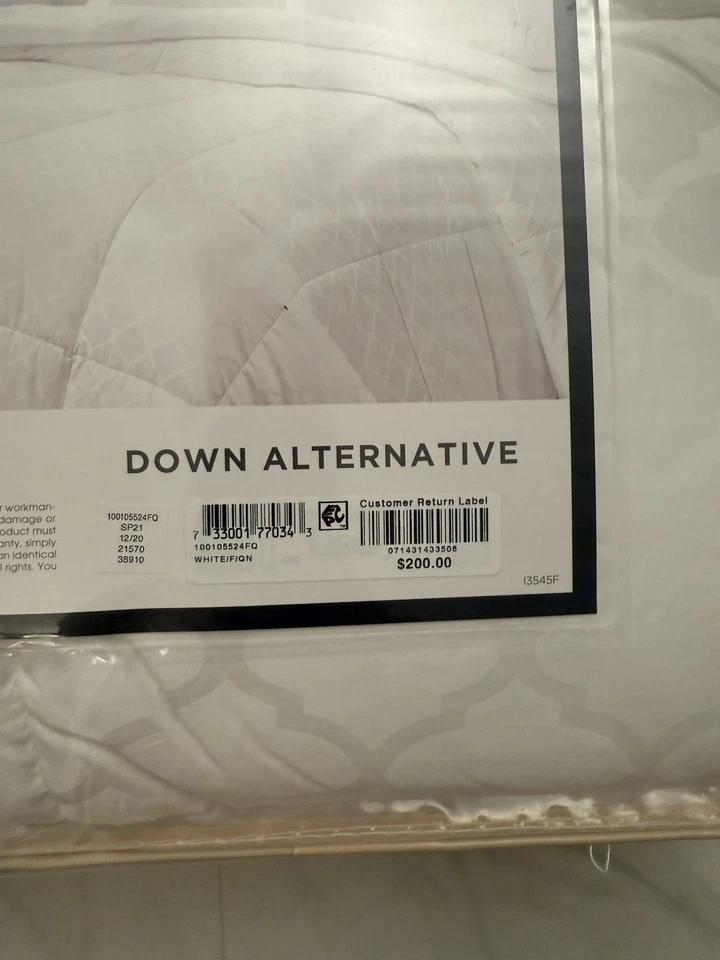Charter Club Continuous Comfort™350 Thread Count Down Alternative Comforter Q. - Image 4 of 4
