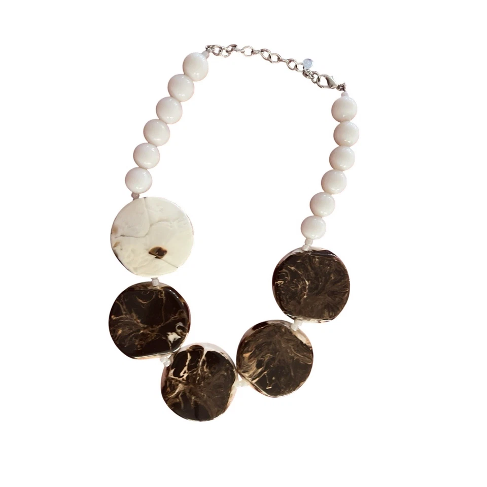 Collar Sarah Coventry acrílico con cuentas audaz 19" Foto 2 de 4