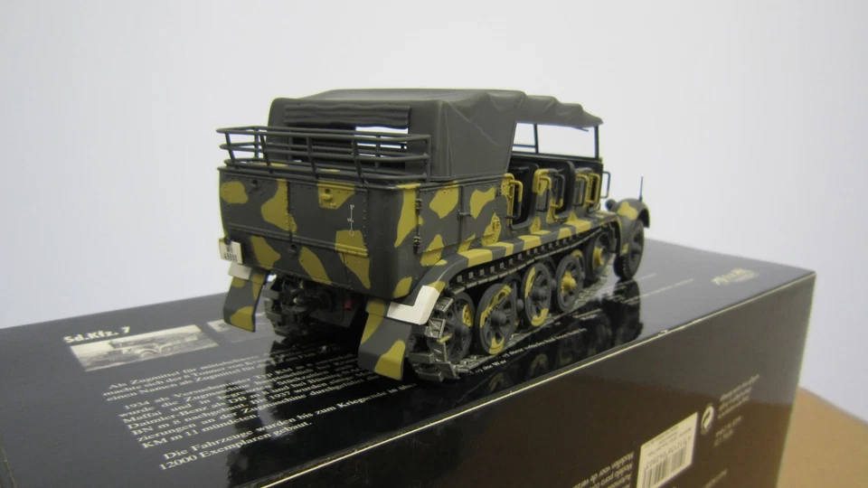 MINICHAMPS 1/35 Sd.Kfz. 7 SEMI-CHENILLE 8 Tonnes GRIS CAMOUFLAGE SABLE NEUF - Photo 3/4