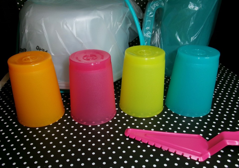 NEW Tupperware Kids Mini Tea Party Set Cake Carrier Plates Pitcher ...