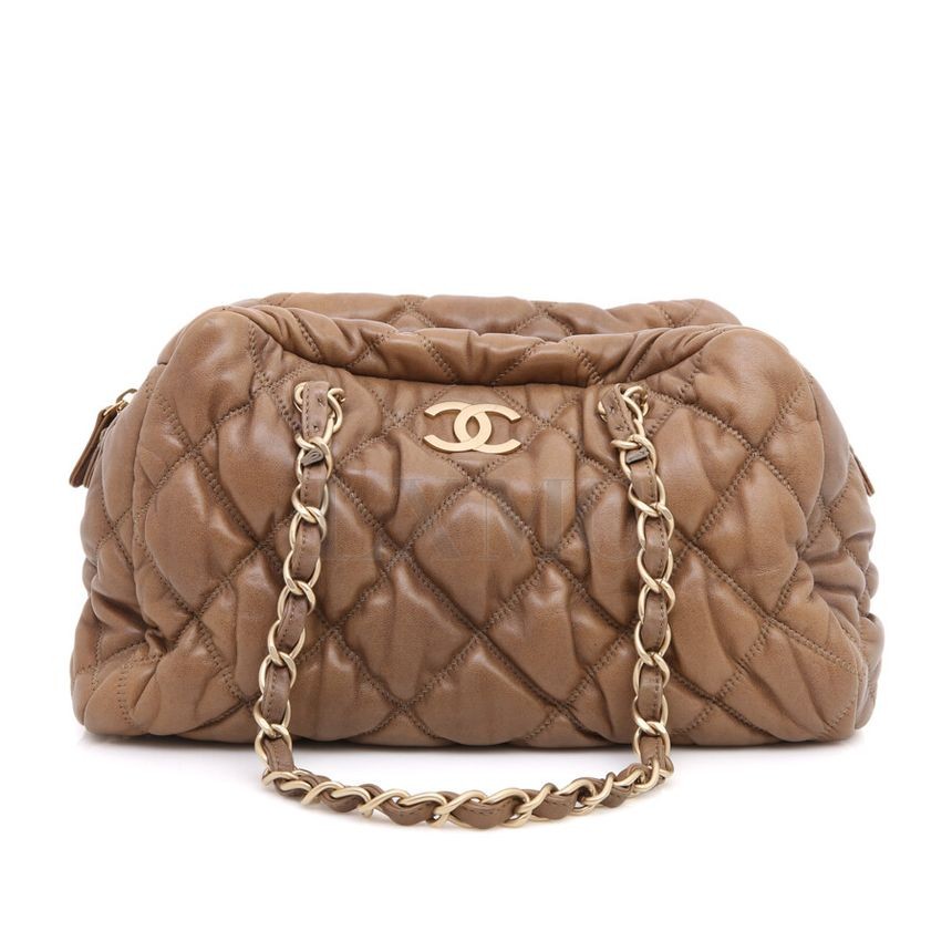 【CHANEL】Chanel Bubble Quilted Bag★シャネル【ランク:A】 CHANEL BUBBLE-QUILTED BOWLER BAG – AFTERLIFE MODE