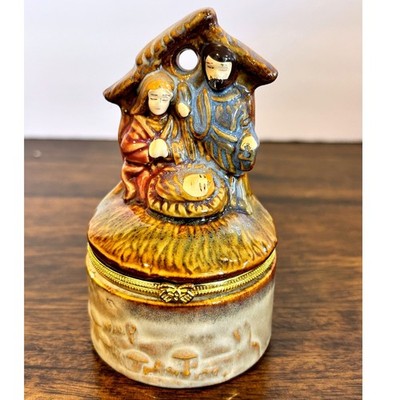 Christmas Nativity Scene Ceramic Hinged Trinket Box Holy Family Christian Decor