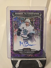 2022-23 O-Pee-Chee Platinum Hockey Matty Beniers Violet Pixels /99 Rookie Auto
