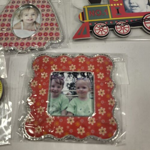 Mini Picture Frames Refrigerator Magnets New in Package 8 - Picture 6 of 8