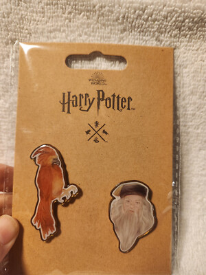 Yume Harry Potter Pin Set-Albus Dumbledore And Fawkes Phoenix New in Package