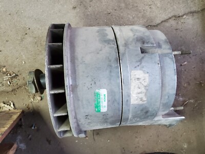 BOSCH ALTERNATOR 0-120-689-552 0120 689 552 Truck T1 Bus 28v 70/140a Germany