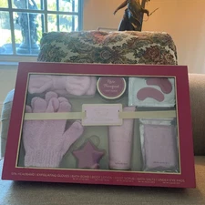 Ellen Tracy 7 Piece  Bath Collection Rose Bouquet See Descripción