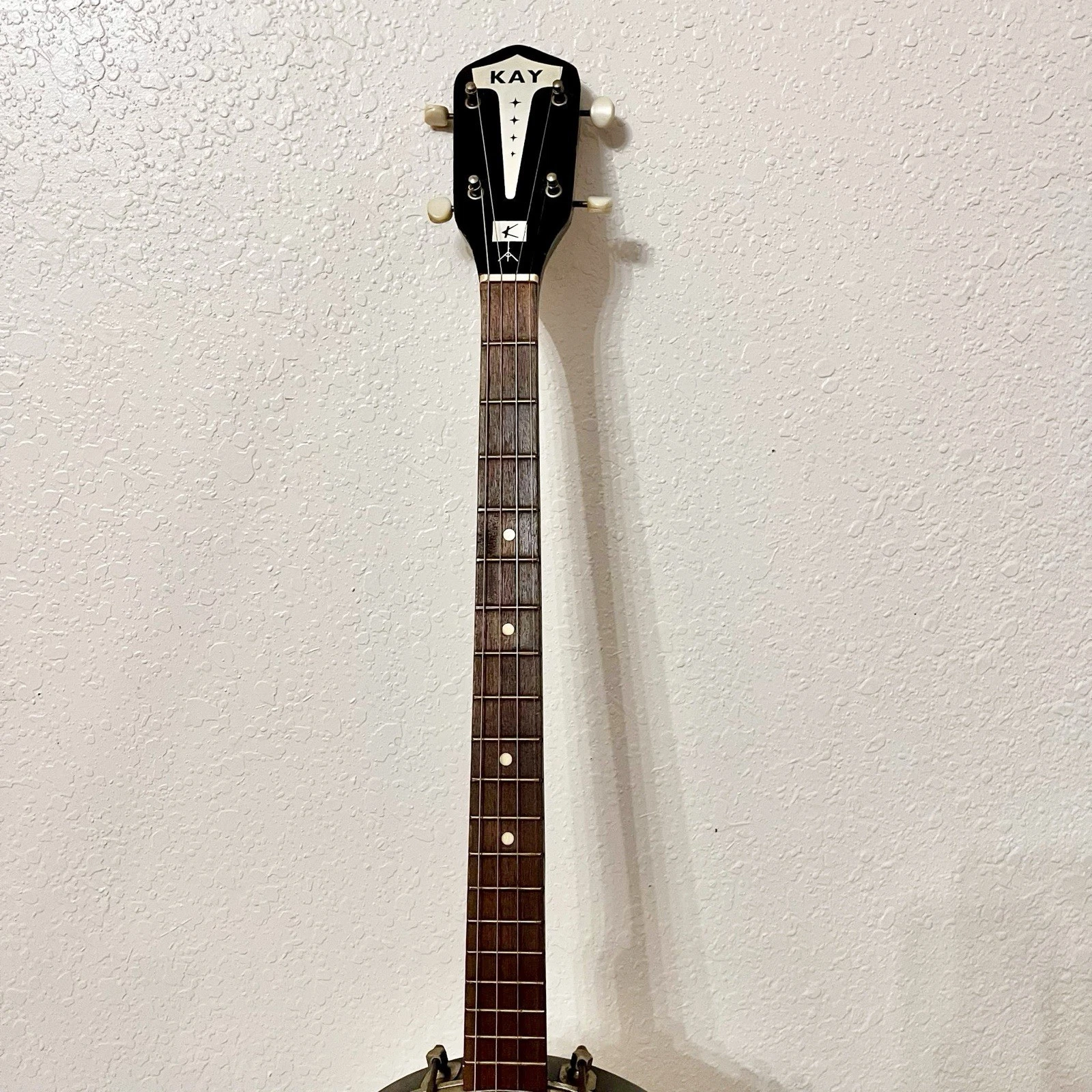Picture 3 of 12