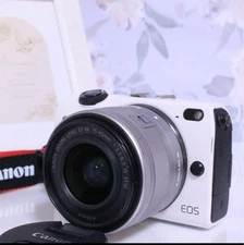 Canon EOS M2 18.0MP Mirrorless Digital Camera White Lens Kit Japan Used