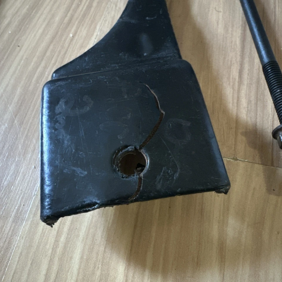 Honda Accord 2003-2007 OEM 4 CILINDROS BATERÍA AMARRE SOPORTE SUJETADOR Foto 3 de 3