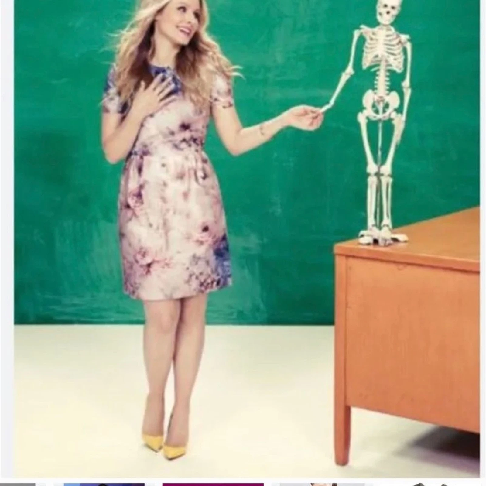 Abito da giardino Valentino secrect taglia 4 nuovo senza etichette