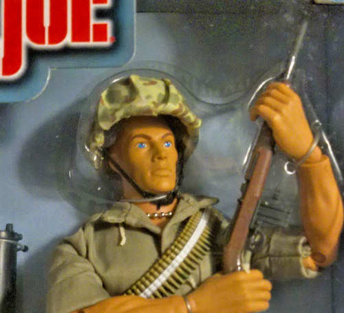 Vintage GI Joe 2000 -1st Marine Division, Korea, 12" Action Figure NIB - Picture 3 of 10
