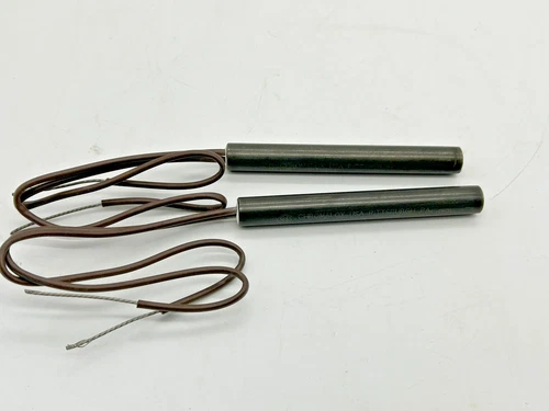 Lot of 2 Chromalox CIR-30401 Heater Cartridges