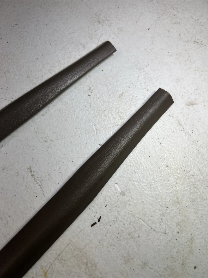 Juego de cubiertas de apertura de puerta delantera bronceado 1992-1996 OEM Lexus ES300 Toyota Camry Foto 3 de 4