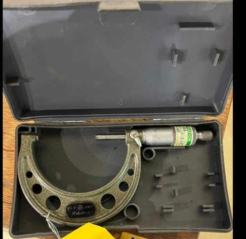 CALIBRATED MITUTOYO 2-3" OUTSIDE MICROMETER .0001 RATCHET CARBIDE FACE W/ CASE