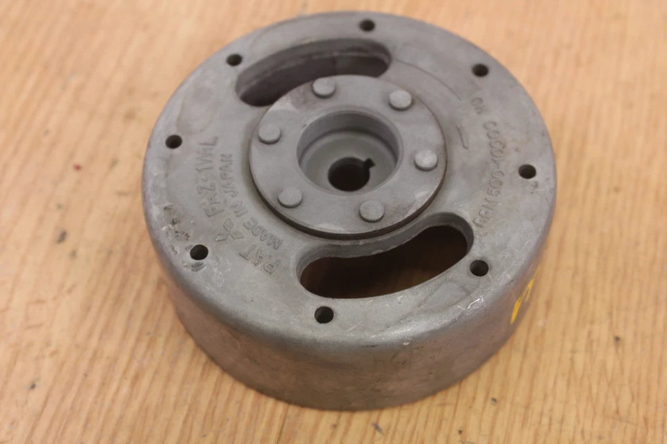 Suzuki MT50 1973 volante/rotor PT# 32102-22010 Foto 2 de 4