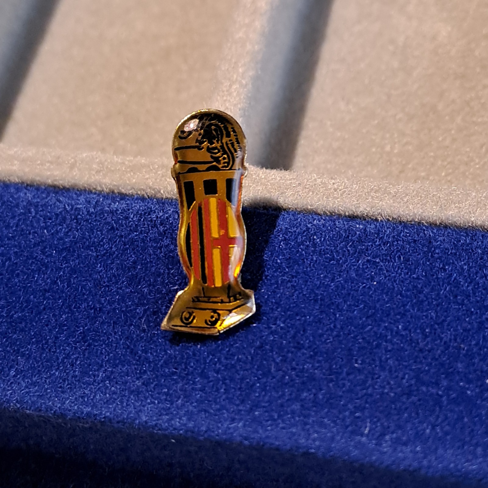 Milan rara Spilla pin distintivo badge vintage tifosi ultras pin's Coppa Interco