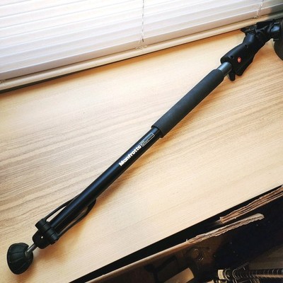 Manfrotto 685B Neotec Pro Photo Monopod - w/ 3229 Swivel Tilt Head Quick Release