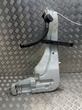 BMW X3 F25 2013 Wischwasserbehälter 7213265 FOM90525