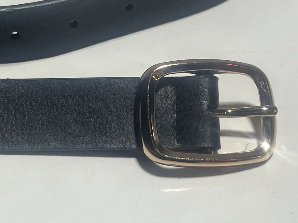 Cinturón de mujer IW3070 imitación cuero negro hebilla oro rosa” Foto 2 de 4