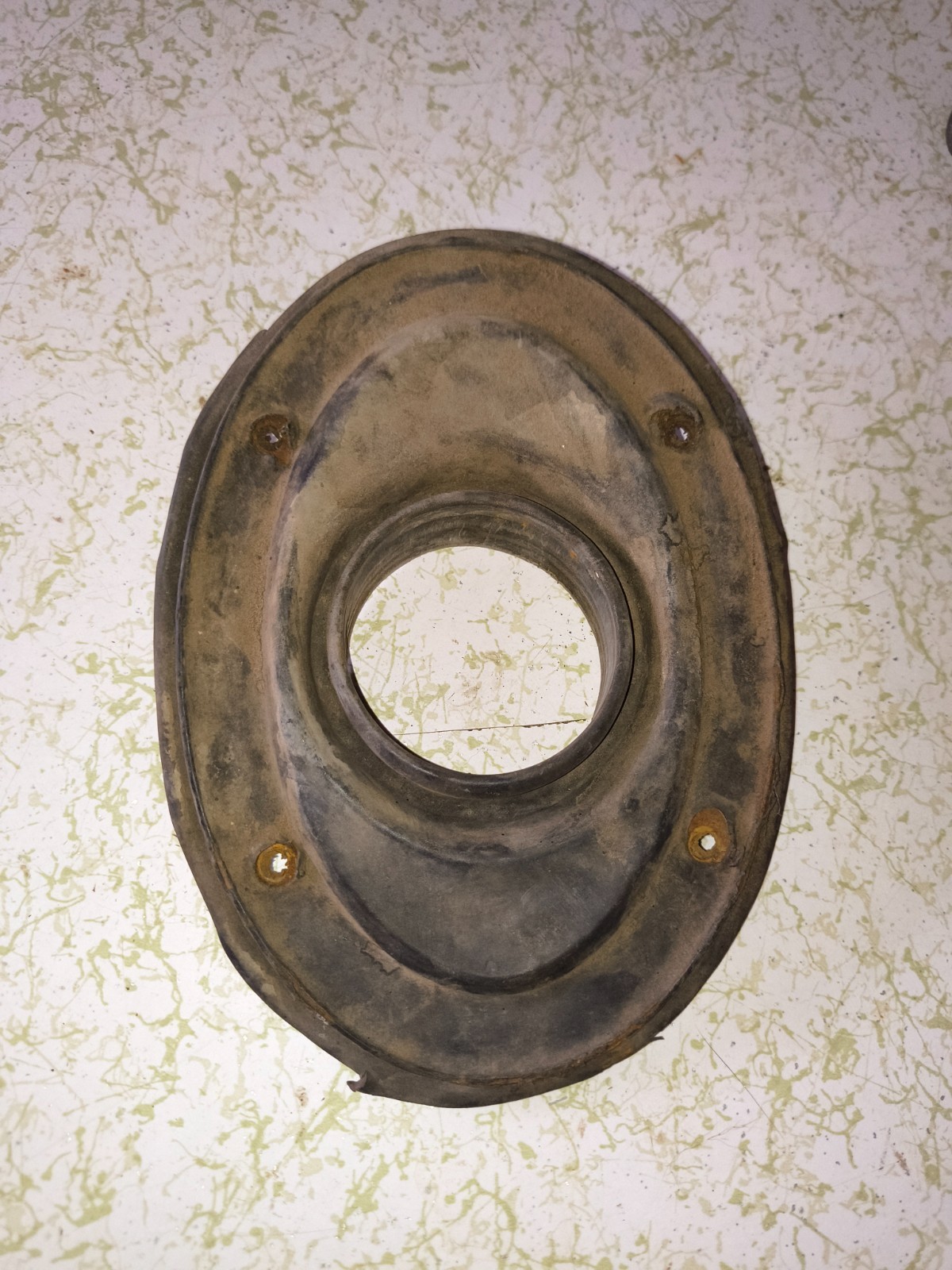 1970 1977 FORD MAVERICK  COMET TRUNK FLOOR FUEL NOZZLE SEAL