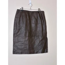 Vintage AMI 100% Leather Skirt Size 12 with side zip
