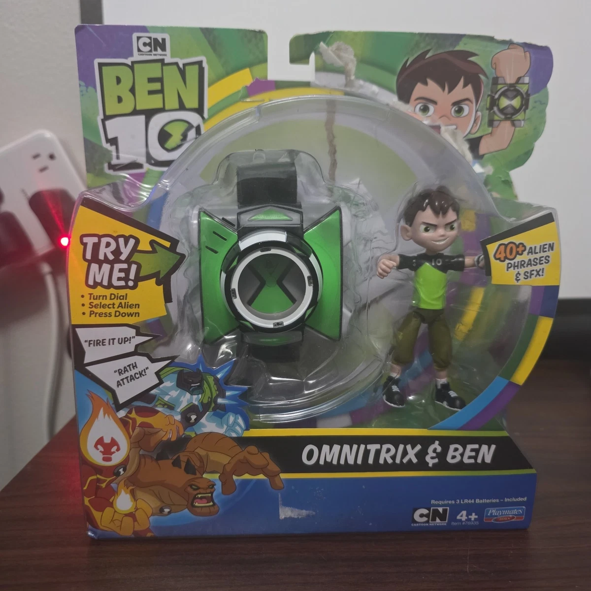 Preços baixos em Personagens de TV e Desenho Deluxe Omnitrix