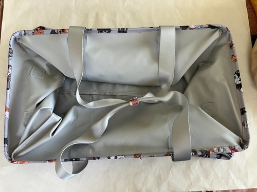 Vera Bradley Lighten Up Oversized Car Tote Dog Show Collapsible NWT - Picture 5 of 5