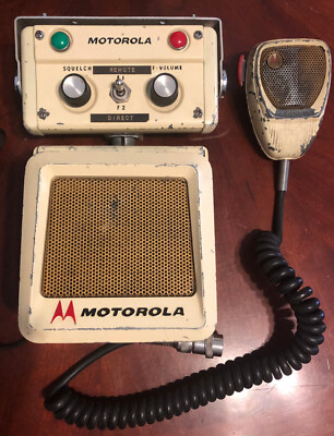 Vintage Motorola Twin-V Police Car Radio C. 1957 Speaker, Radio 