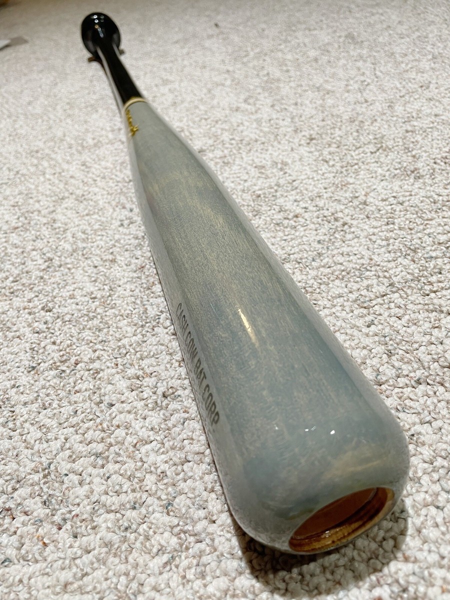 Maple Wood Baseball Bat 32in. Hockey Puck Knob. Stain Black / Gold