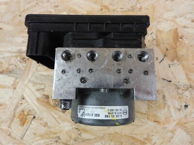 Mazda CX5 CX-5 I MK1 2015 2.2 DIESEL pump ABS KJ02437A0, KJ02 43