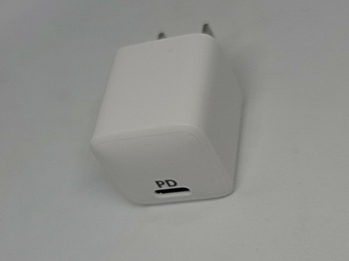 Anker Nano Charger 20W 3.0 Trwała kompaktowa szybka ładowarka PowerPort III USB-C - Zdjęcie 4 z 4