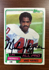 Mike Haynes  New England Patriots Signed Football Card 1981 Topps Autograph