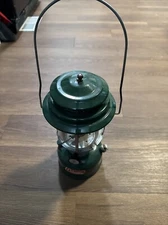 VINTAGE COLEMAN MODEL 220F, DOUBLE MANTLE LANTERN, PYREX GLASS GLOBE W/case