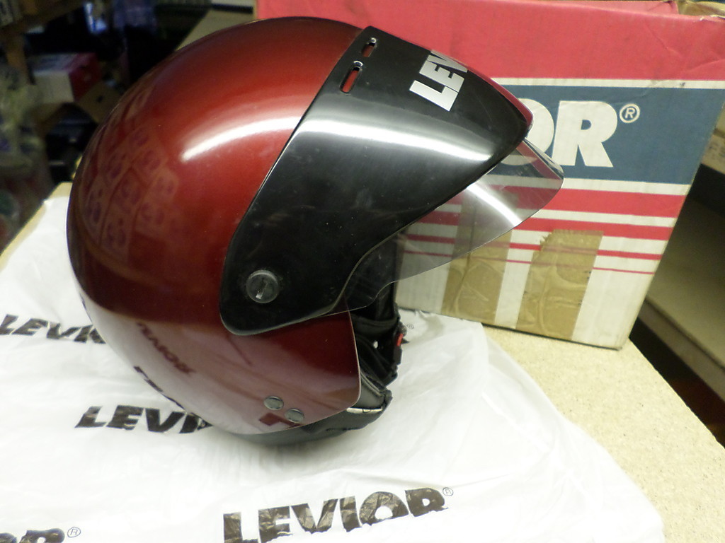 Picture 1 of 4