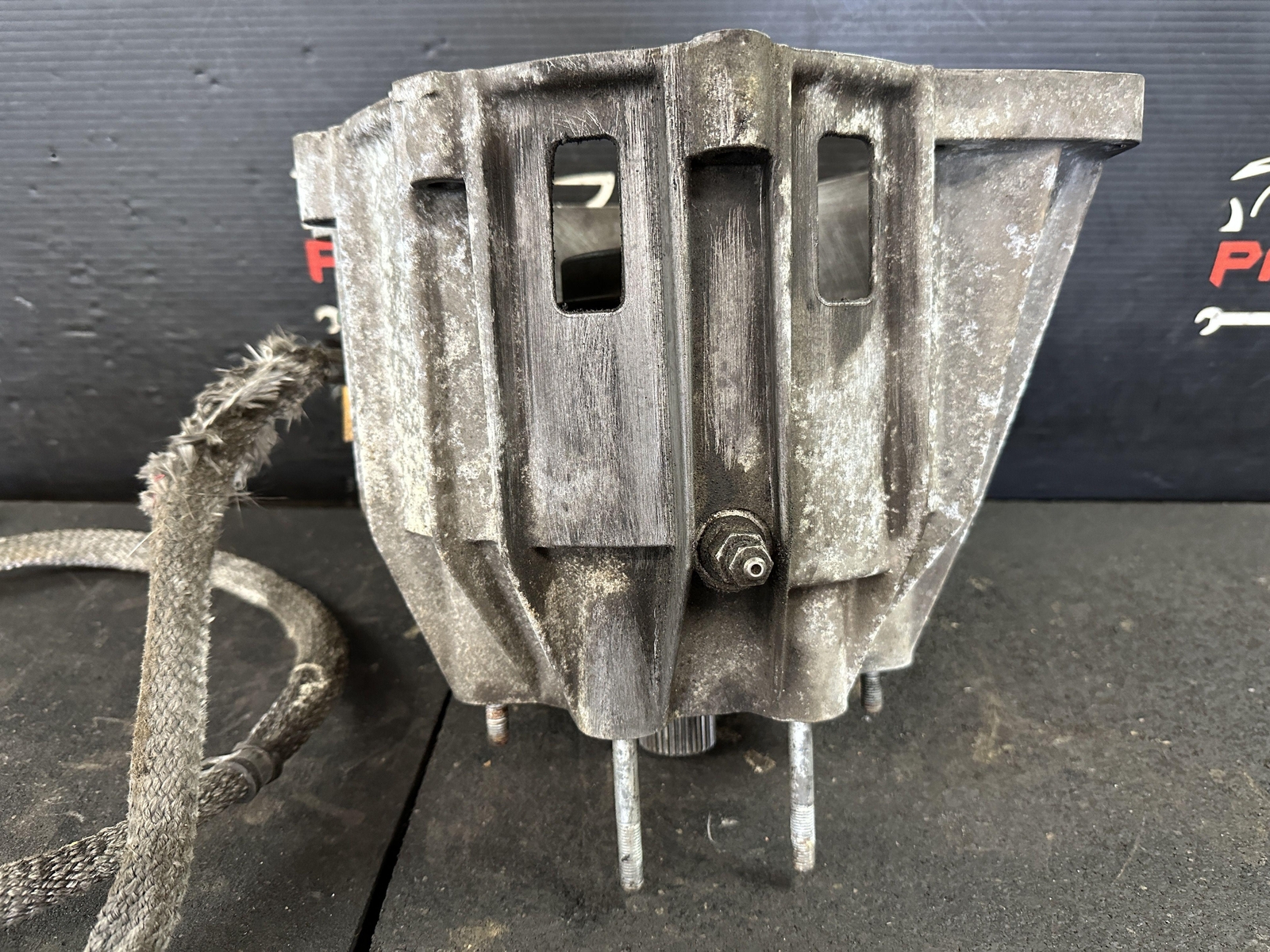 2006 MASERATI QUATTROPORT AUTOMATIC TRANSMISSION CLUTCH BELL HOUSING